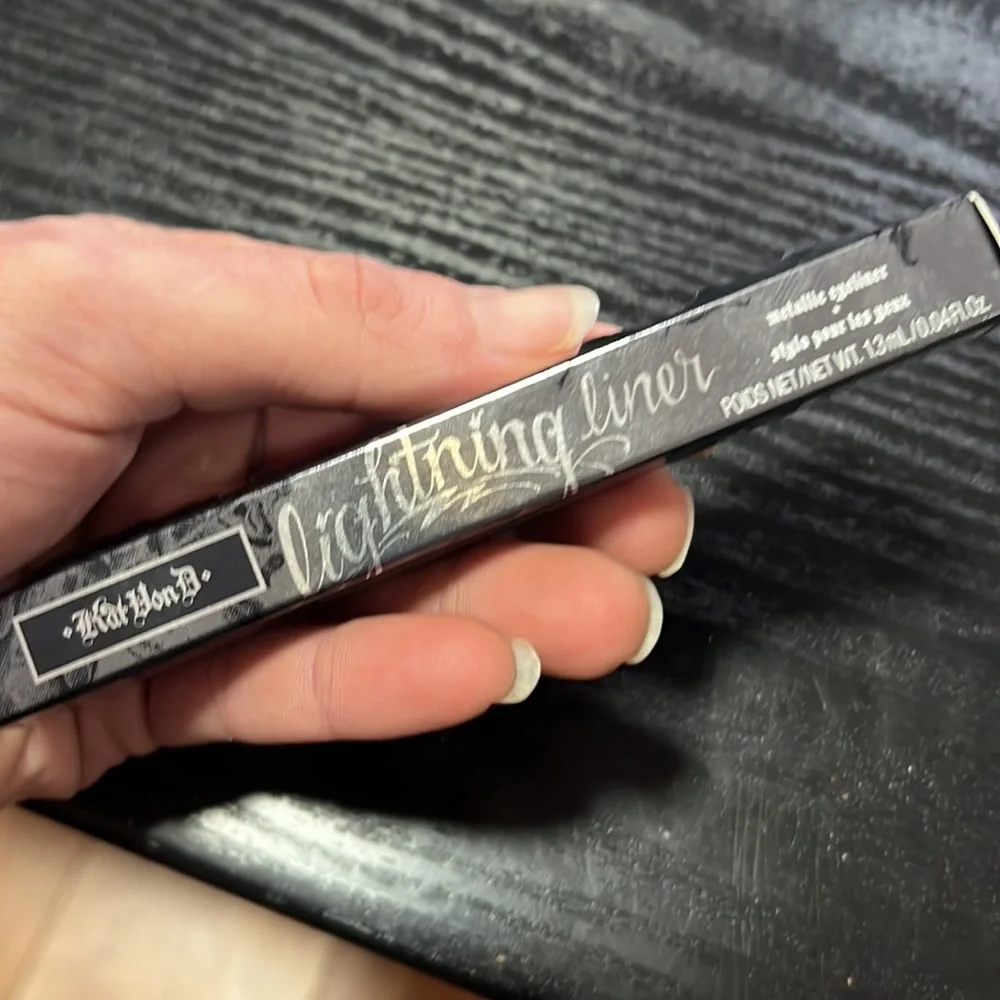 ♣️💕Host Pick! KVD Jett Lightning Metallic Eyeliner
